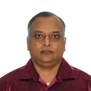 Assoc Professor Lakshminarayanan Rajamani (Co-head, Ocular Infections & Anti-Microbials Research Group, Singapore Eye Research Institute)